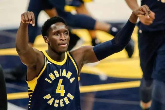 虽然球队在 虽然球队在